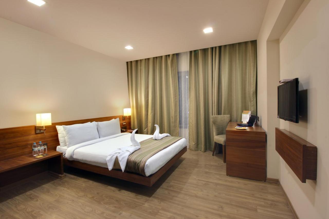 Temple Tree Hotel Shirdi Luaran gambar