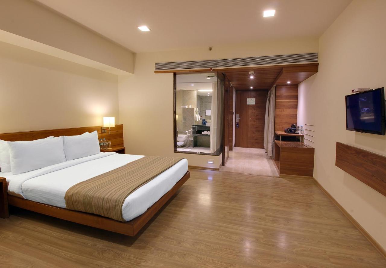 Temple Tree Hotel Shirdi Luaran gambar