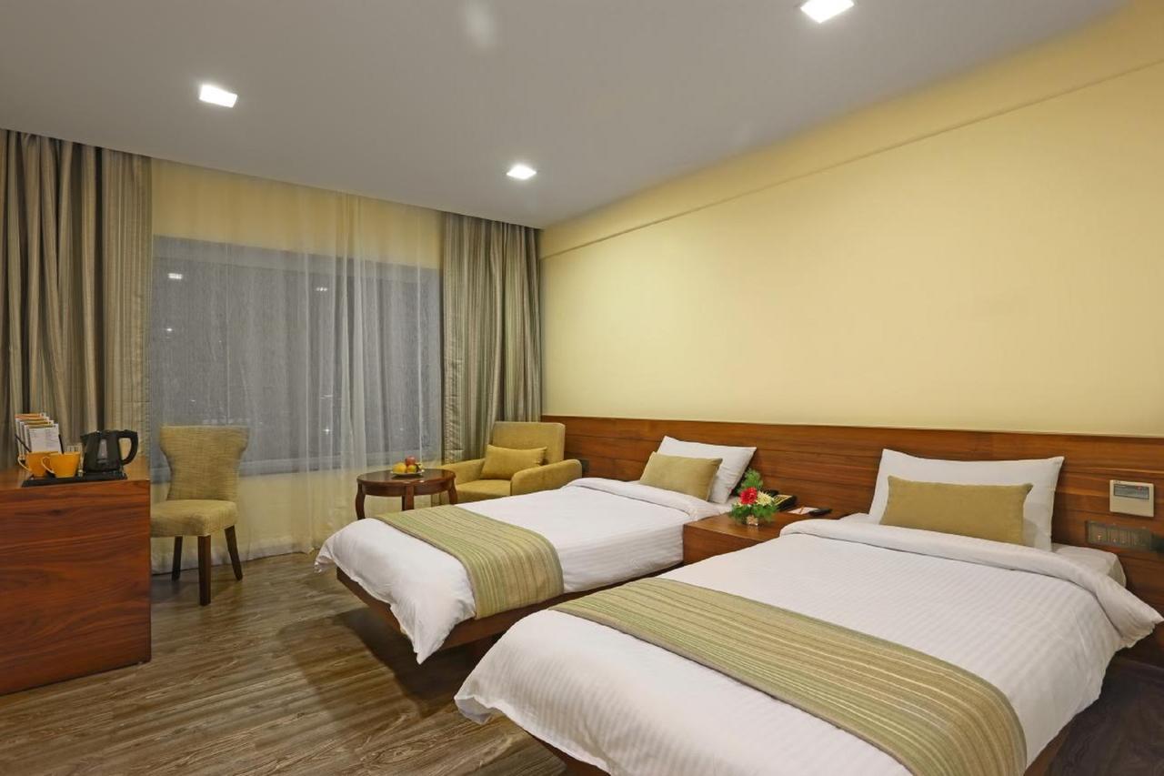 Temple Tree Hotel Shirdi Luaran gambar